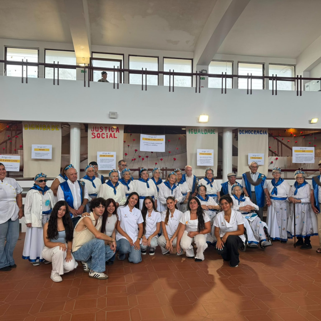 Os alunos do EDFR contribuíram para a Marcha do Centro Social de Famalicão
